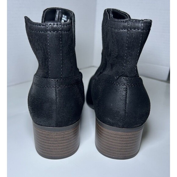 True Craft Women’s Java Booties Vintage Black Suede Size 9M - Picture 4 of 6